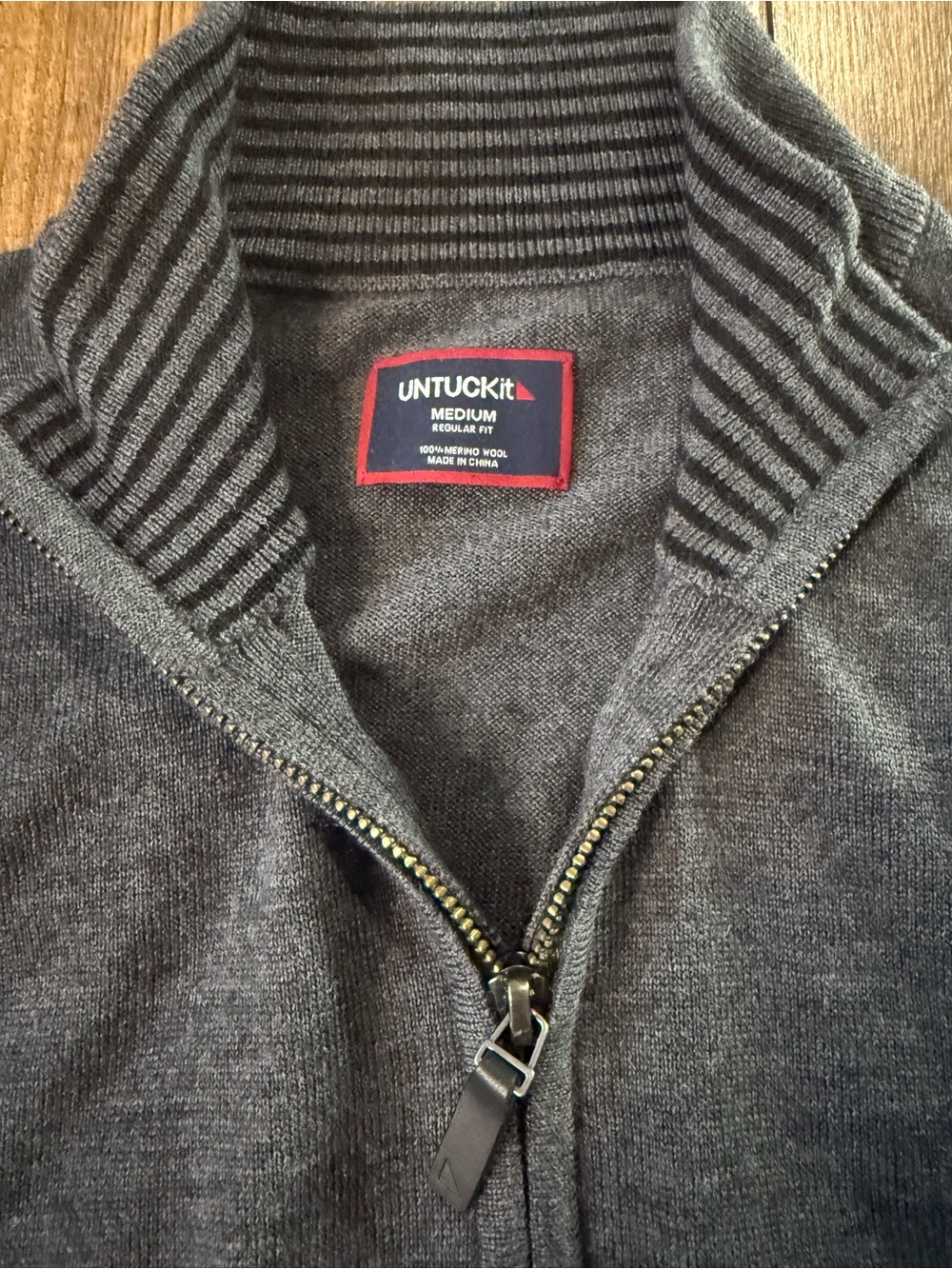 UNTUCKit Sweater Mens Medium Gray Belguardo Merino Wool 1/4 Zip Smart Casual - Picture 6 of 9
